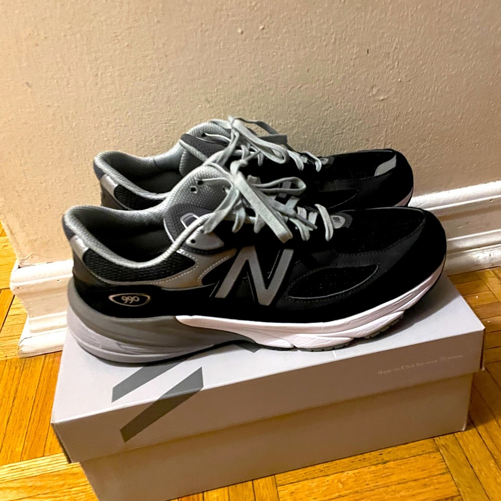 New balance 990v6